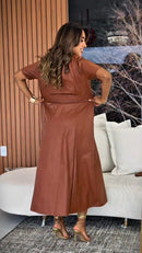 Vestido Midi Couro Rodado Antonella
