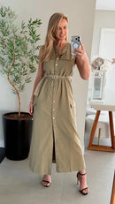 Chemise Monnari em Sarja Cargo com Cinto